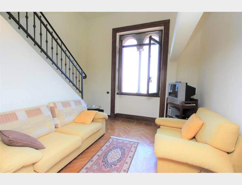 Charming Apartment Lake Front Acquaseria Esterno foto